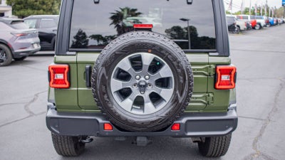 2022 Jeep Wrangler Unlimited Sahara 4x4
