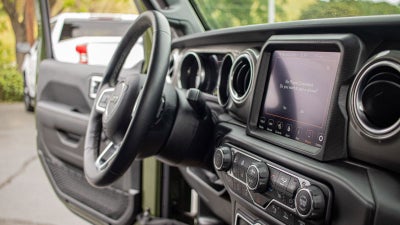 2022 Jeep Wrangler Unlimited Sahara 4x4