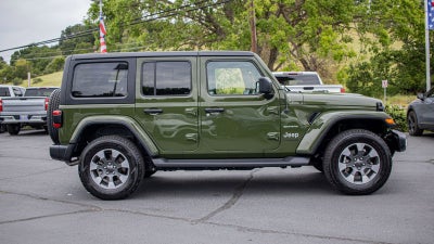 2022 Jeep Wrangler Unlimited Sahara 4x4