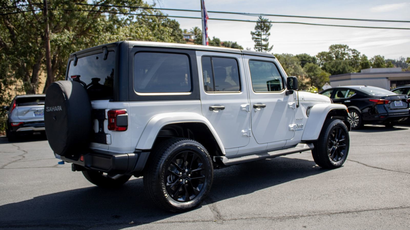 2023 Jeep Wrangler 4xe Sahara 4x4