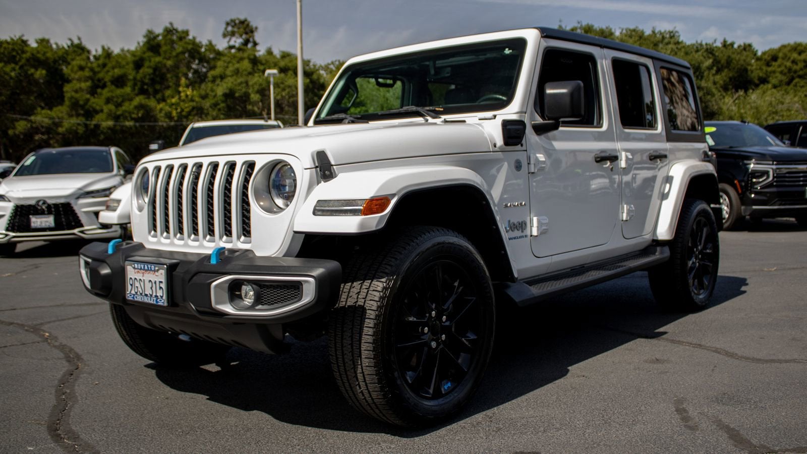 2023 Jeep Wrangler 4xe Sahara 4x4