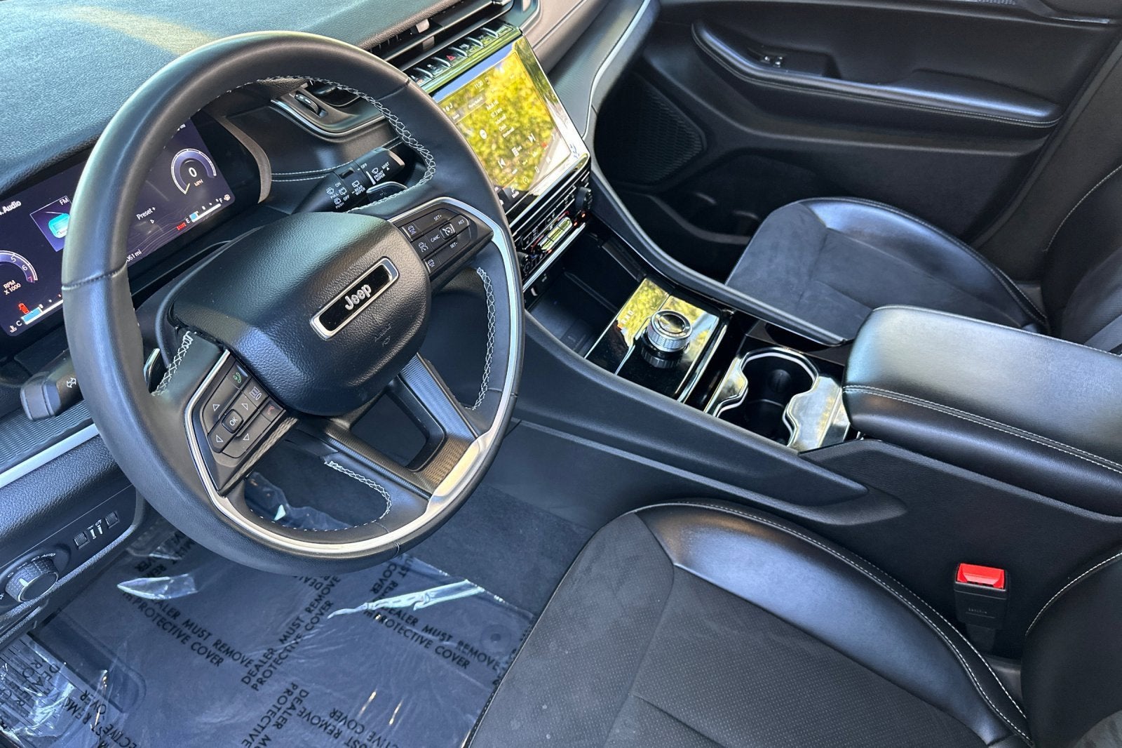 2023 Jeep Grand Cherokee L Altitude 4x4