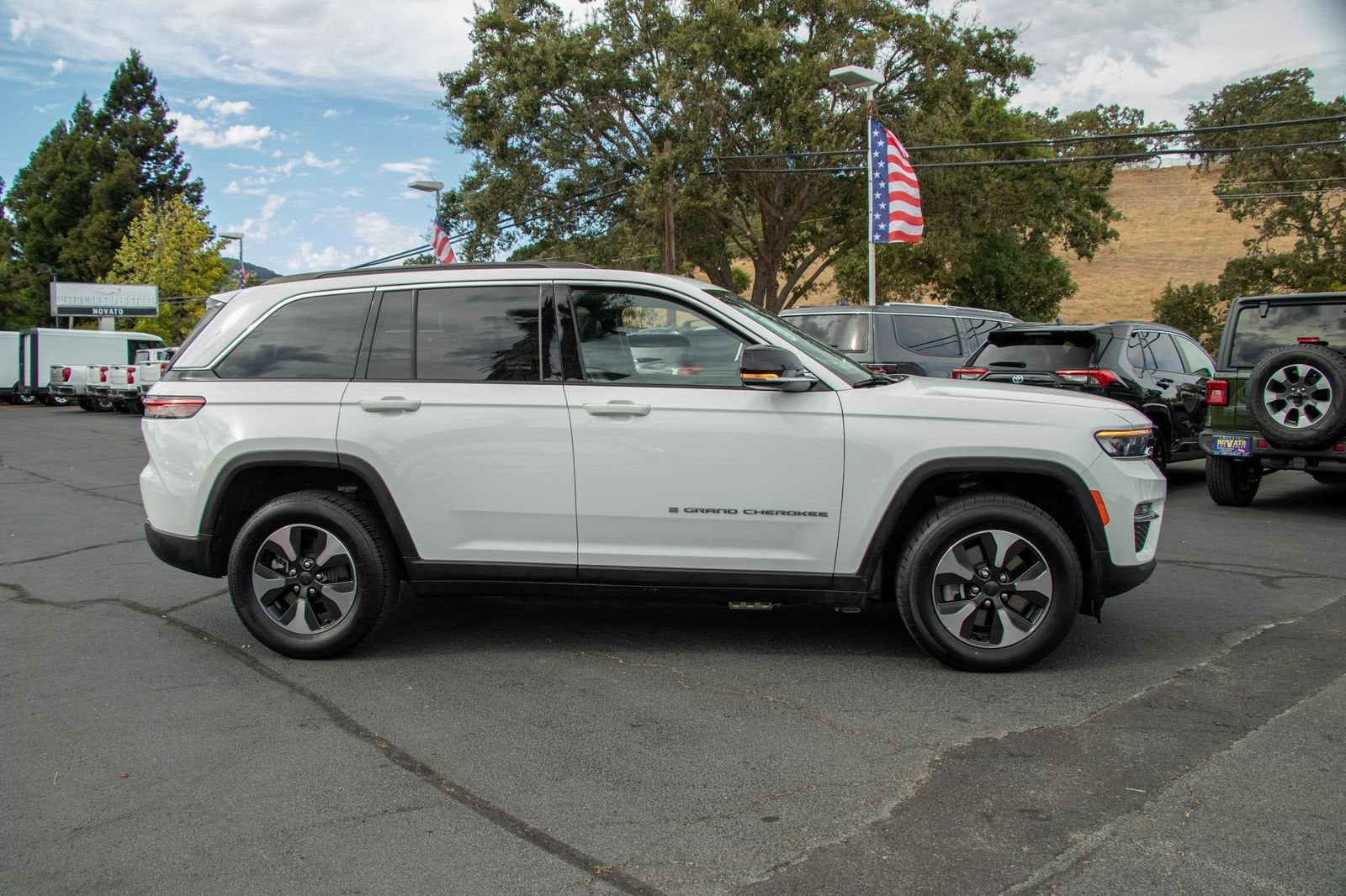 2024 Jeep Grand Cherokee 4xe 4DR 4WD