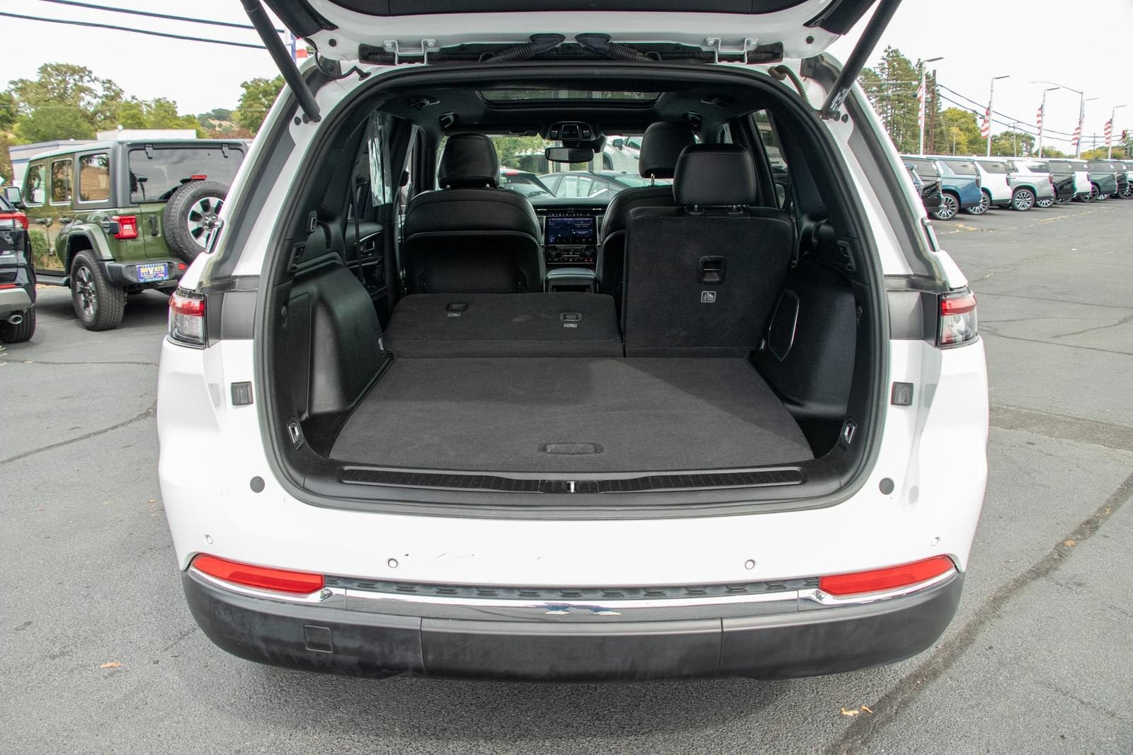 2024 Jeep Grand Cherokee 4xe 4DR 4WD