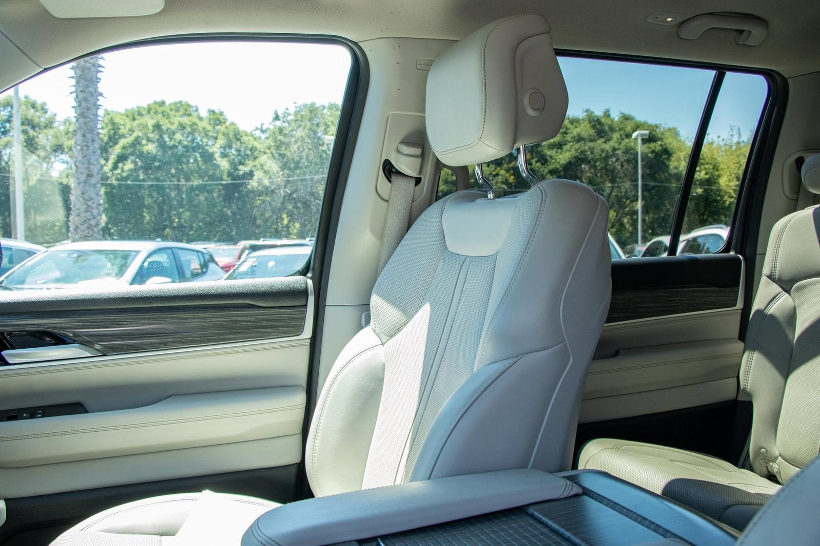 2024 Jeep Wagoneer Series II