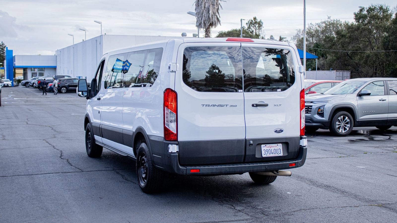 2023 Ford Transit Passenger Wagon XL