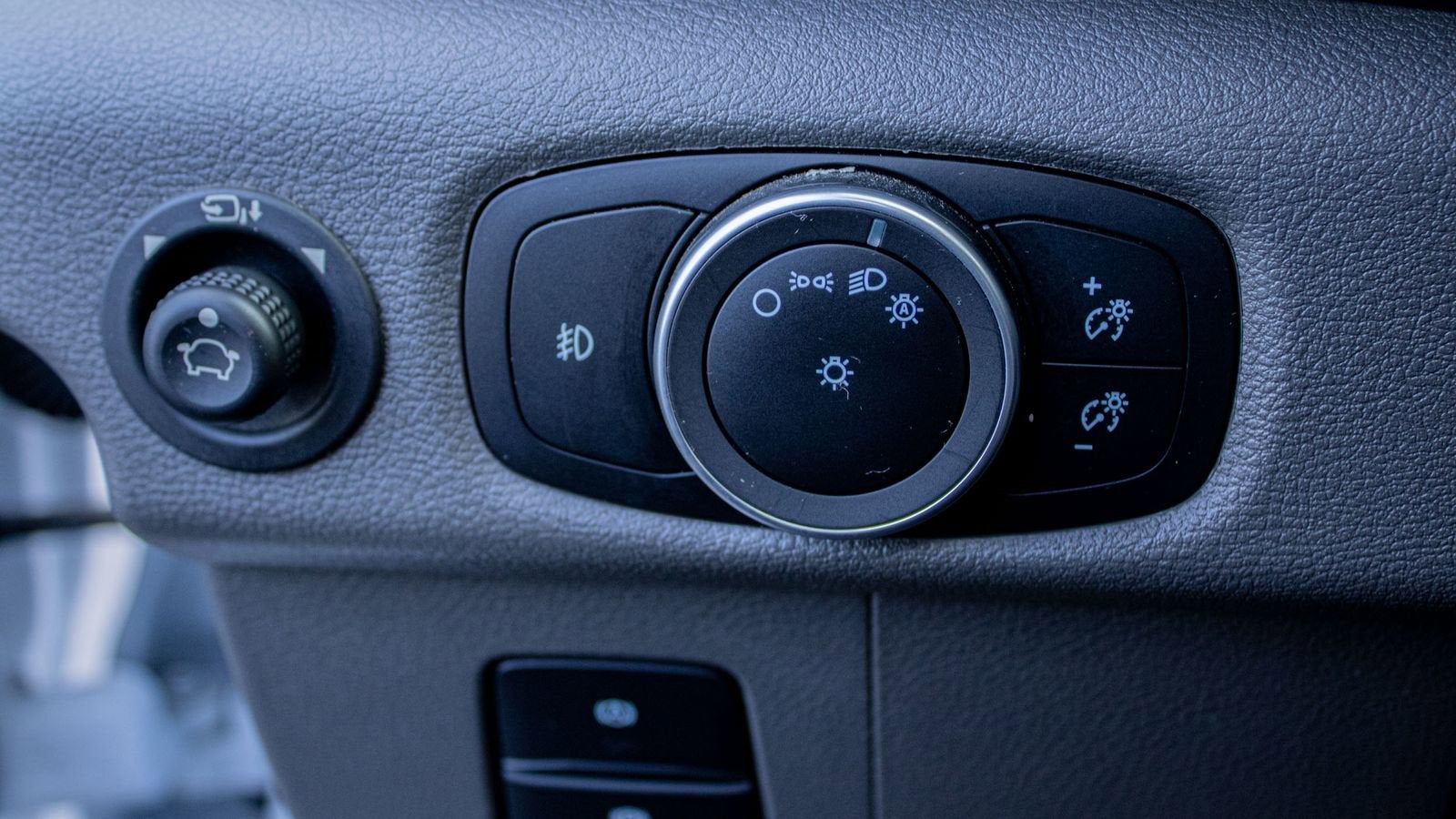 2023 Ford Transit Passenger Wagon XL