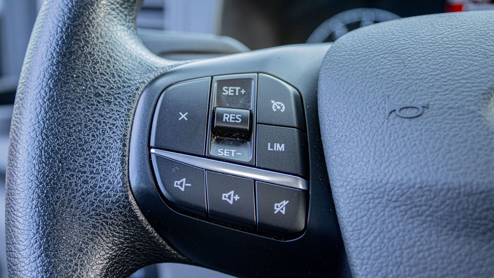 2023 Ford Transit Passenger Wagon XL