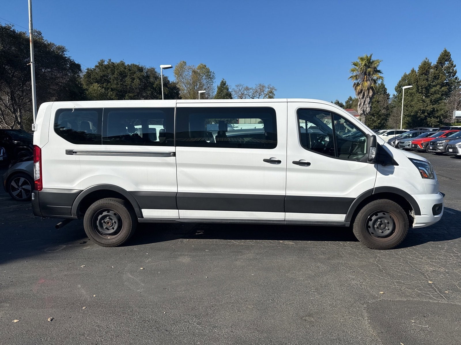 2023 Ford Transit Passenger Wagon XL