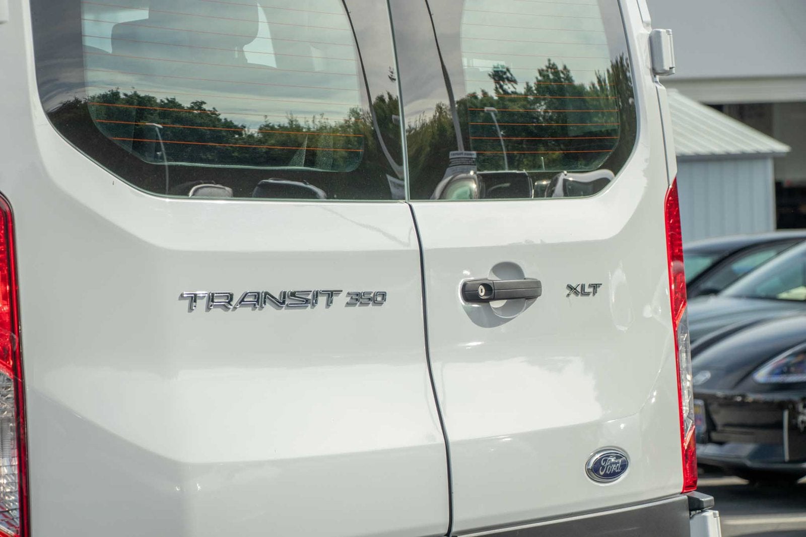 2023 Ford Transit Passenger Wagon XL