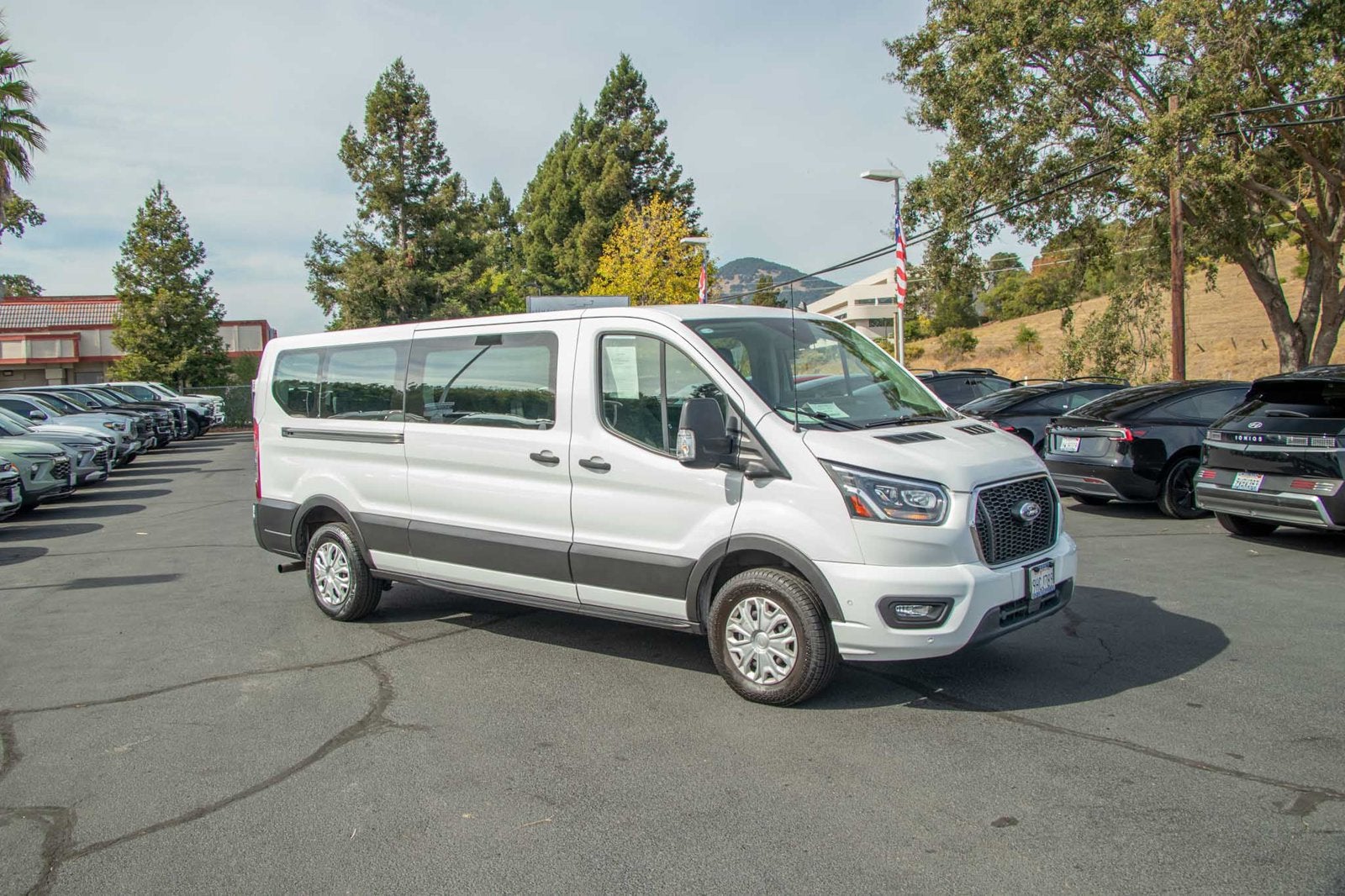 2023 Ford Transit Passenger Wagon XL