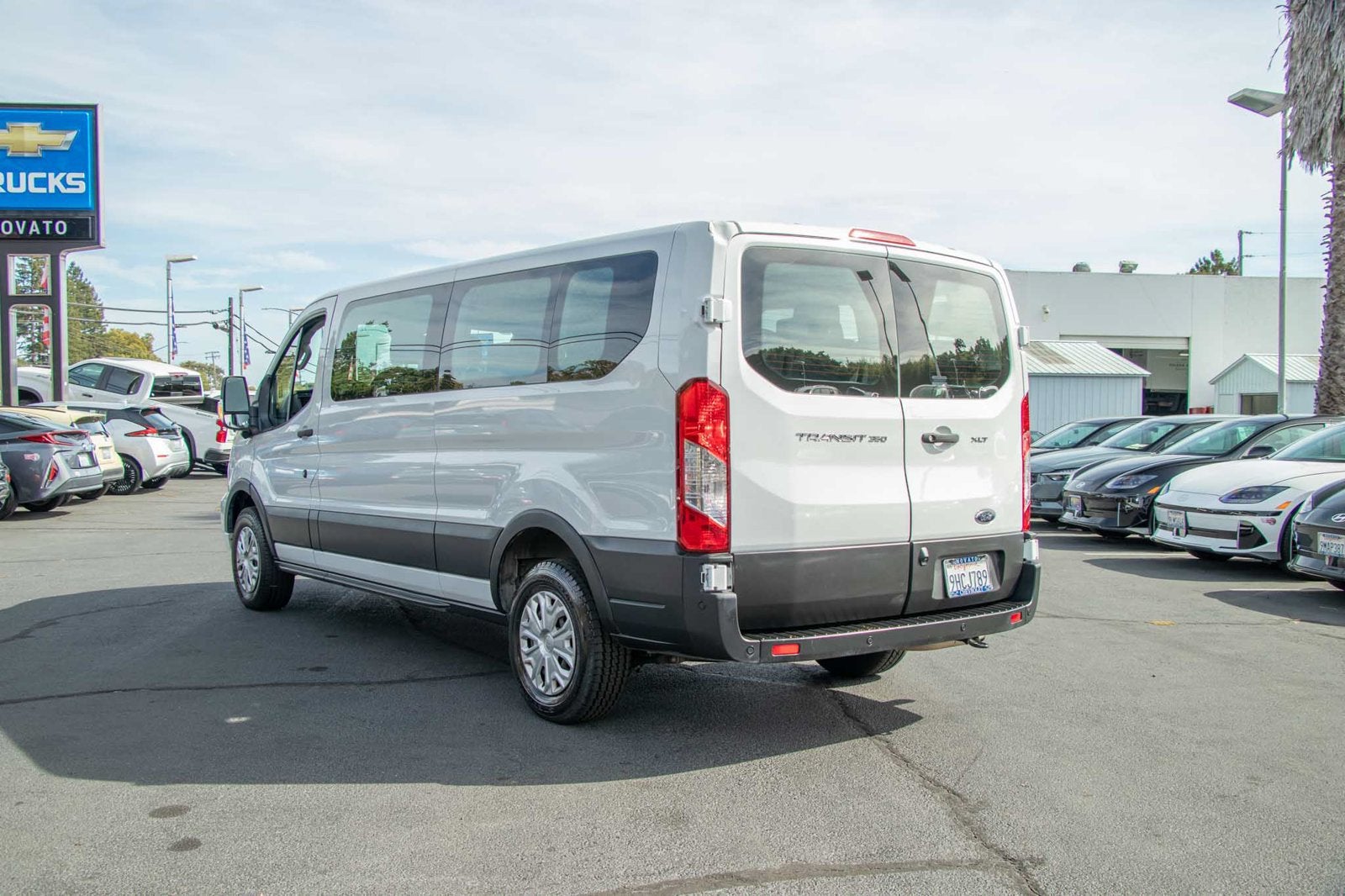 2023 Ford Transit Passenger Wagon XL