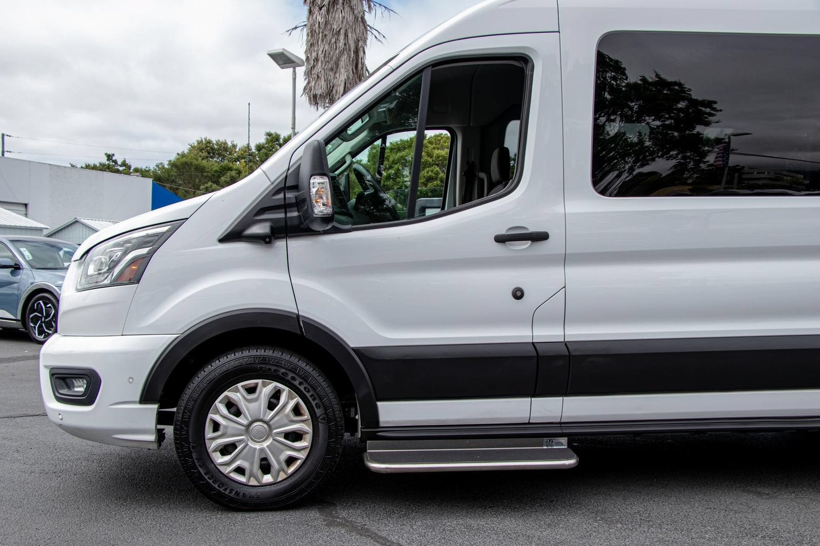 2023 Ford Transit Passenger Wagon XL