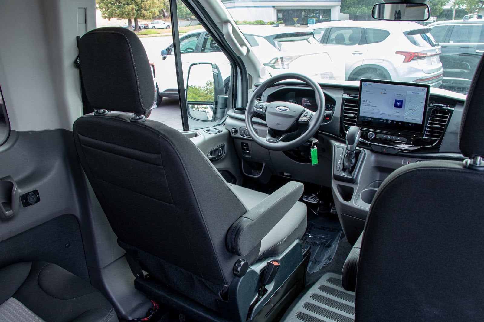 2023 Ford Transit Passenger Wagon XL