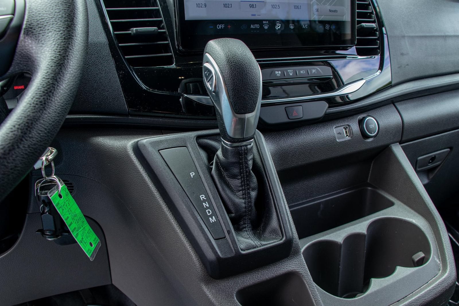 2023 Ford Transit Passenger Wagon XL