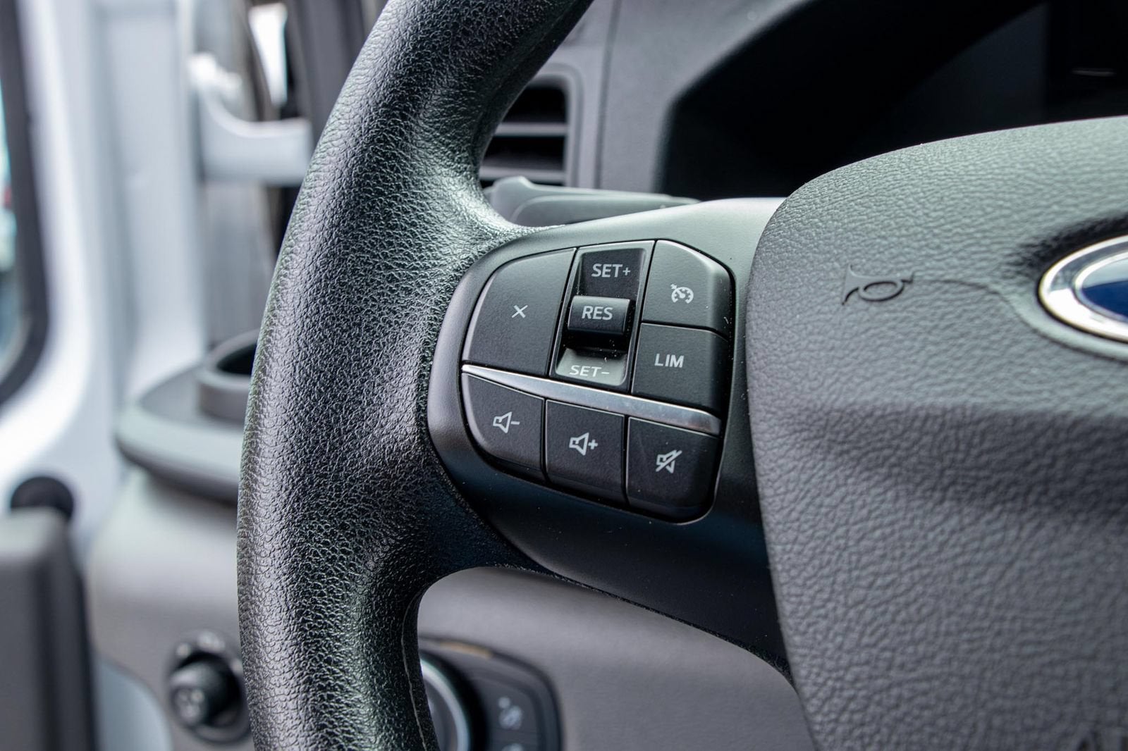 2023 Ford Transit Passenger Wagon XL