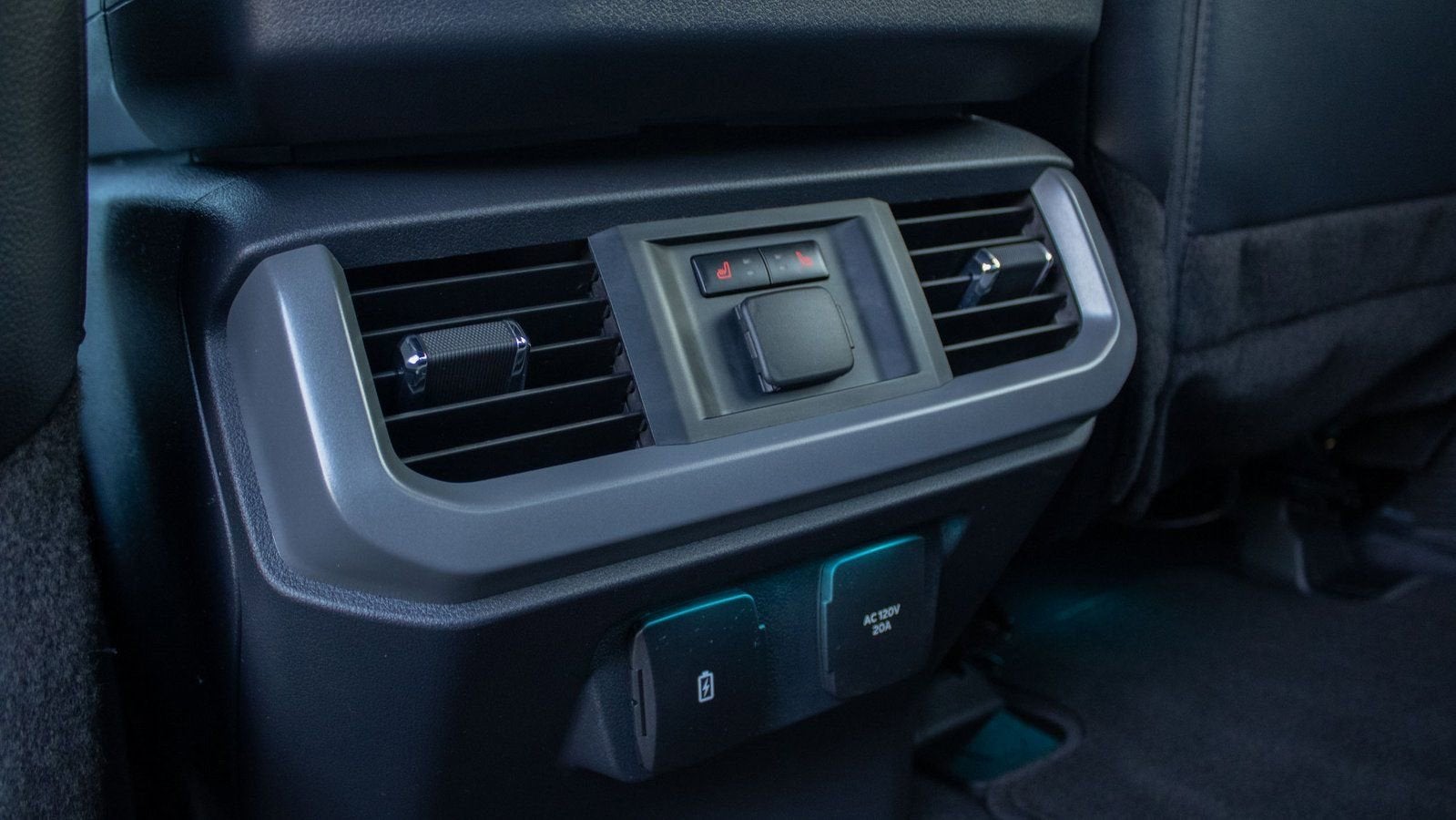 2024 Ford F-150 Lightning LARIAT