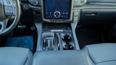 2024 Ford F-150 Lightning LARIAT