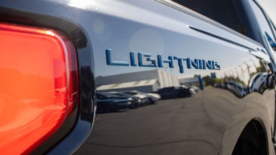 2023 Ford F-150 Lightning LARIAT