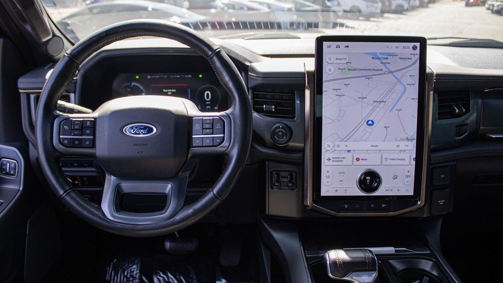 2023 Ford F-150 Lightning LARIAT