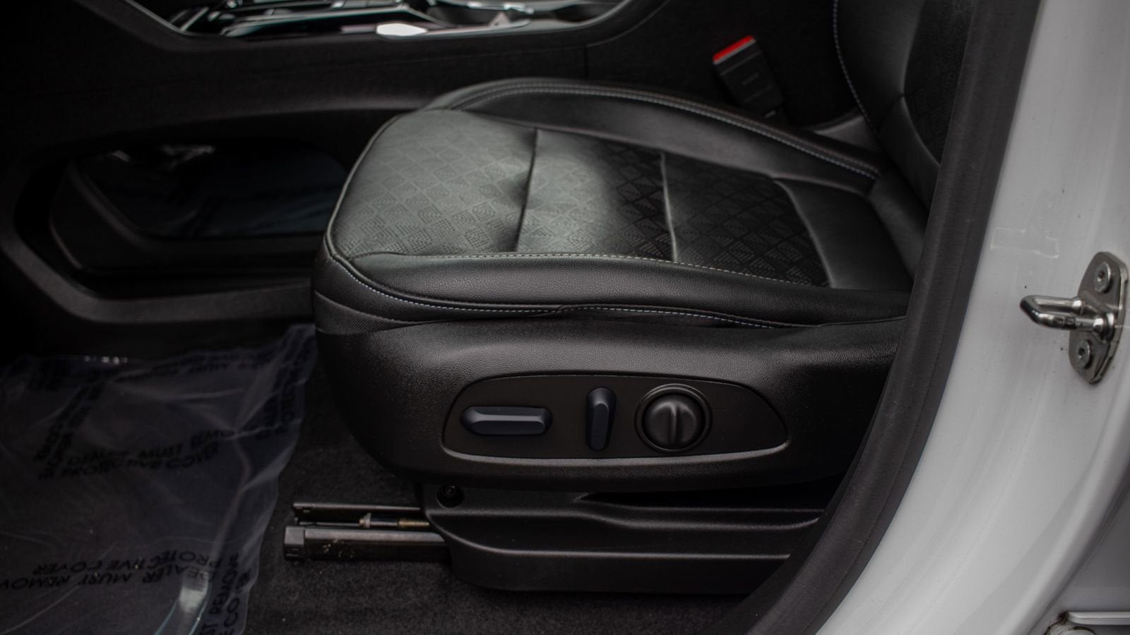 2023 Chevrolet Bolt EV 2LT