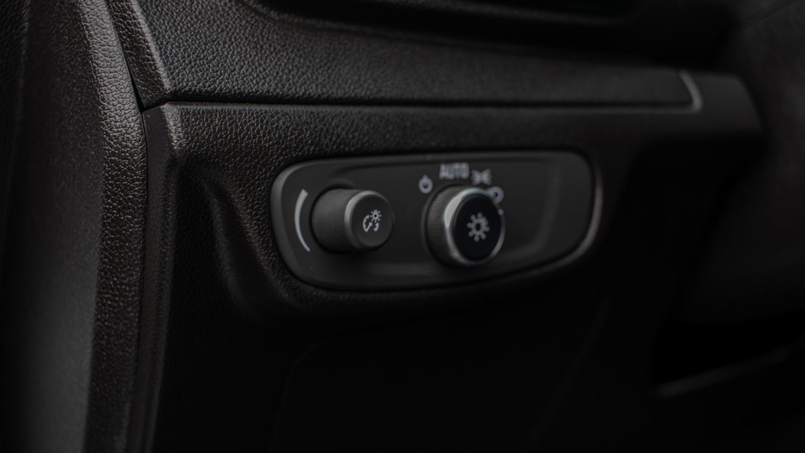 2023 Chevrolet Bolt EV 2LT