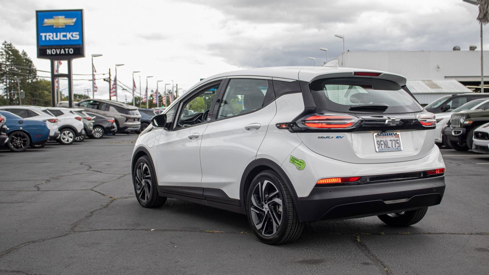 2023 Chevrolet Bolt EV 2LT
