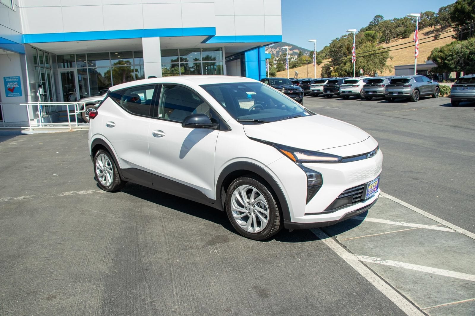 2027 Chevrolet Bolt LT - Photo 17