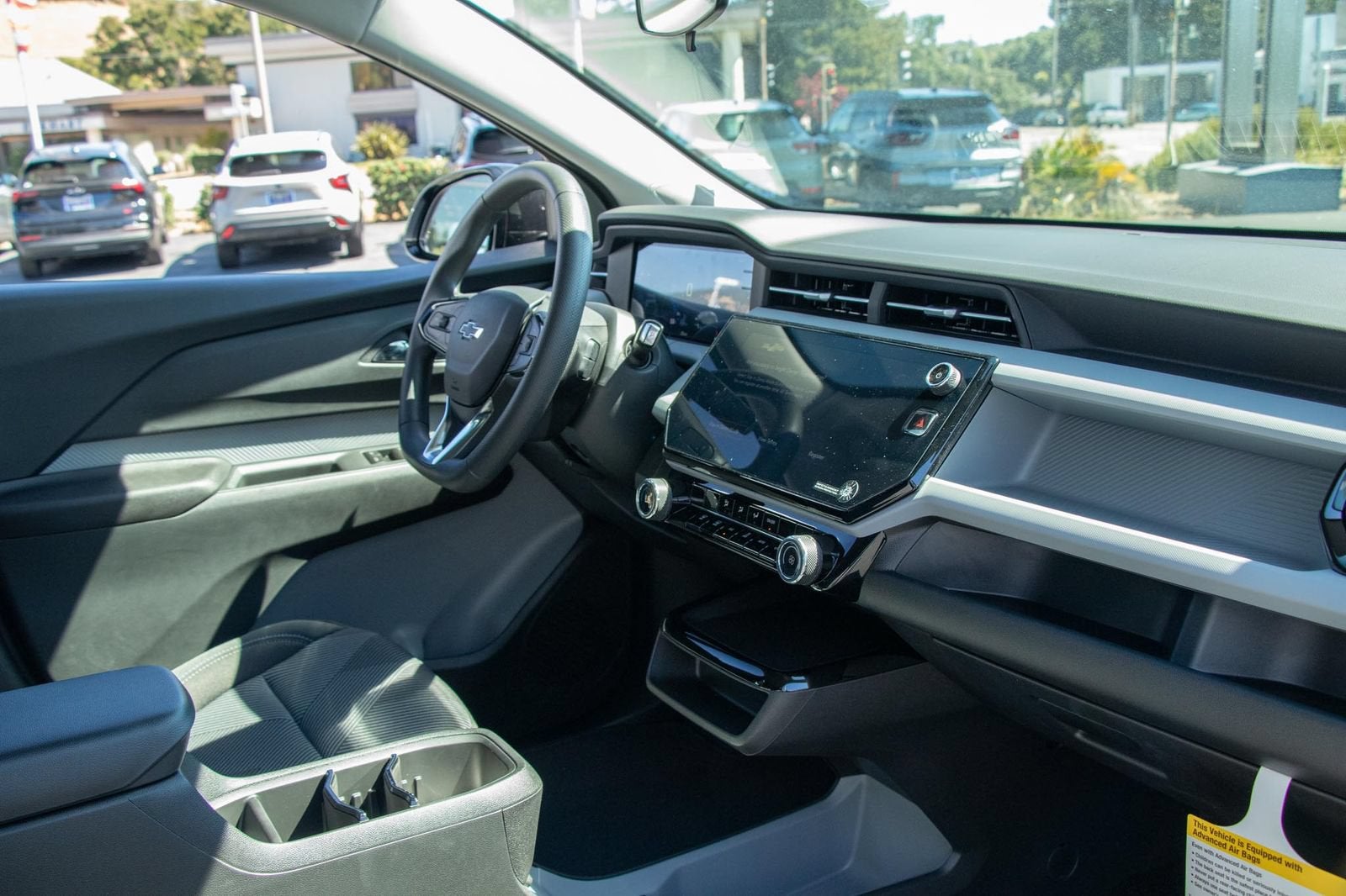 2027 Chevrolet Bolt LT - Photo 31