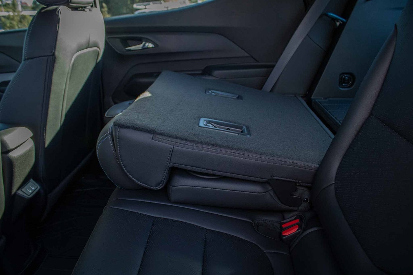 2027 Chevrolet Bolt LT - Photo 21