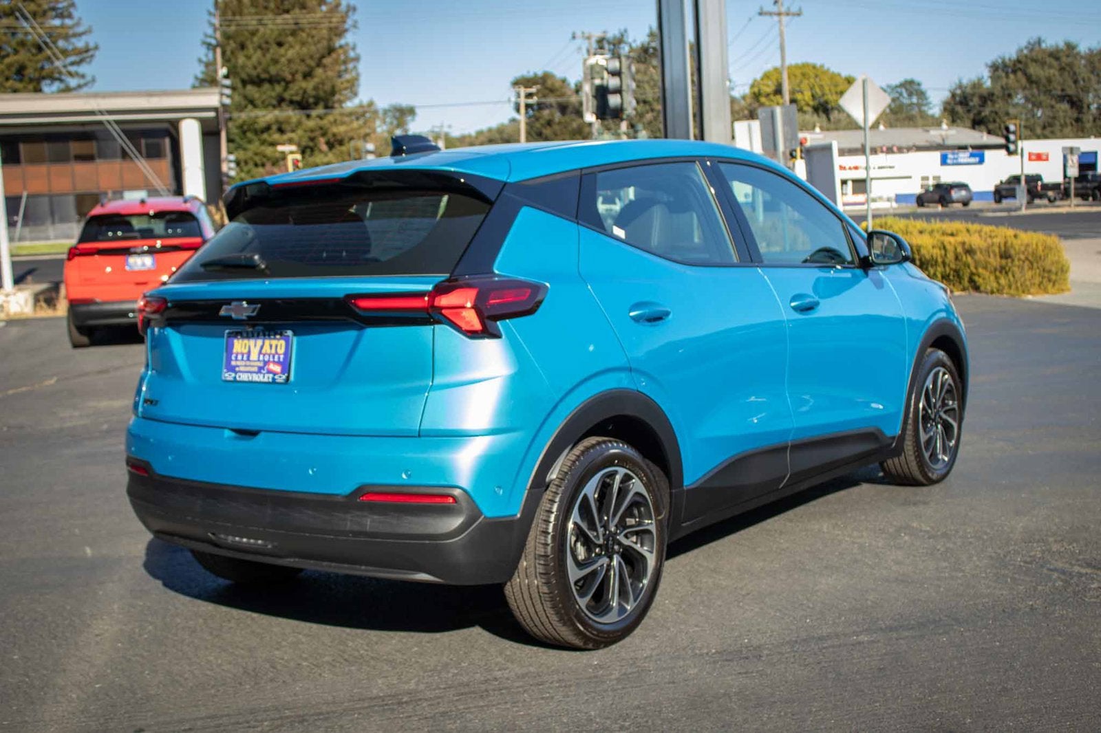 2027 Chevrolet Bolt LT - Photo 9