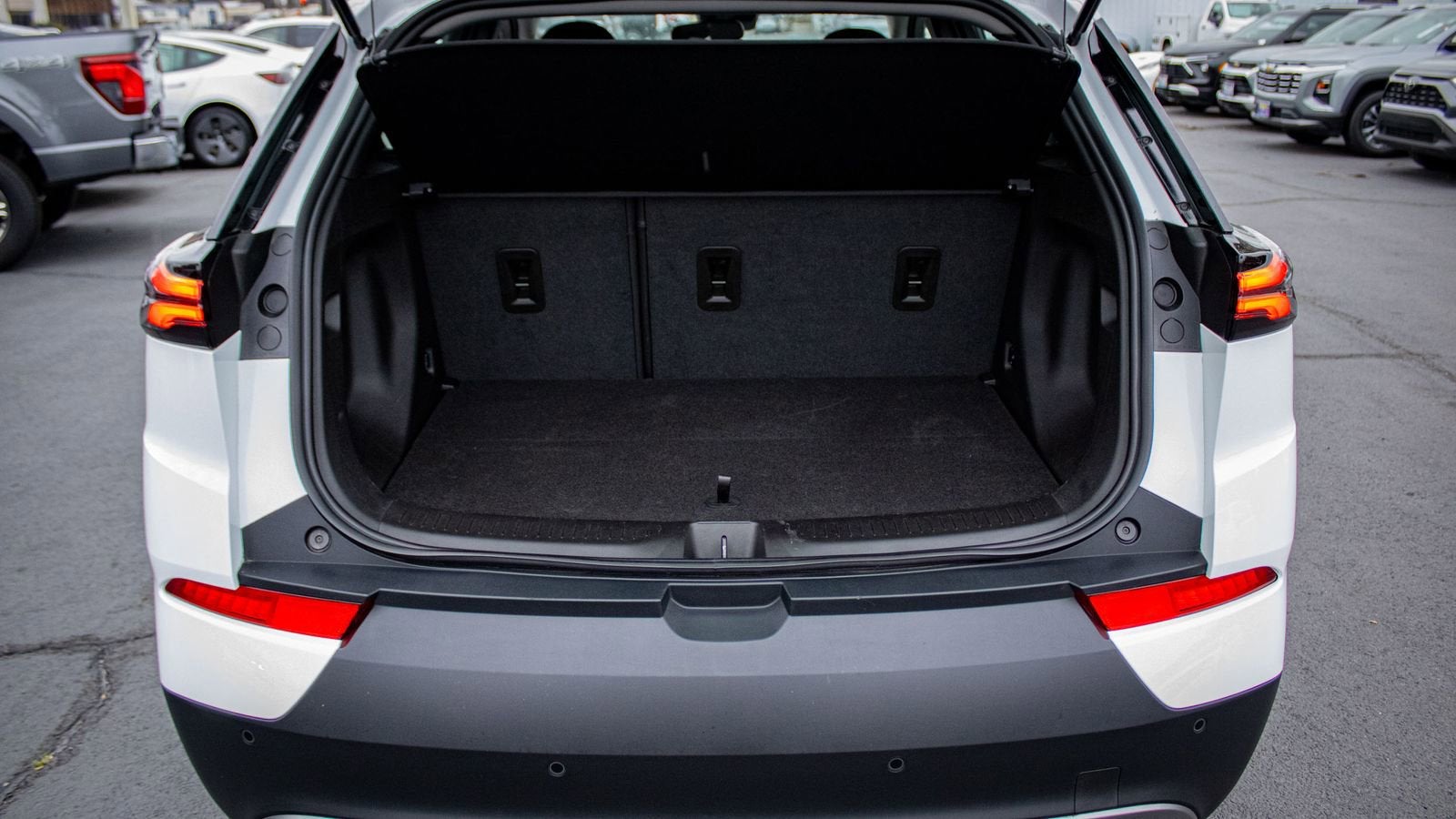 2023 Chevrolet Bolt EUV LT Redline