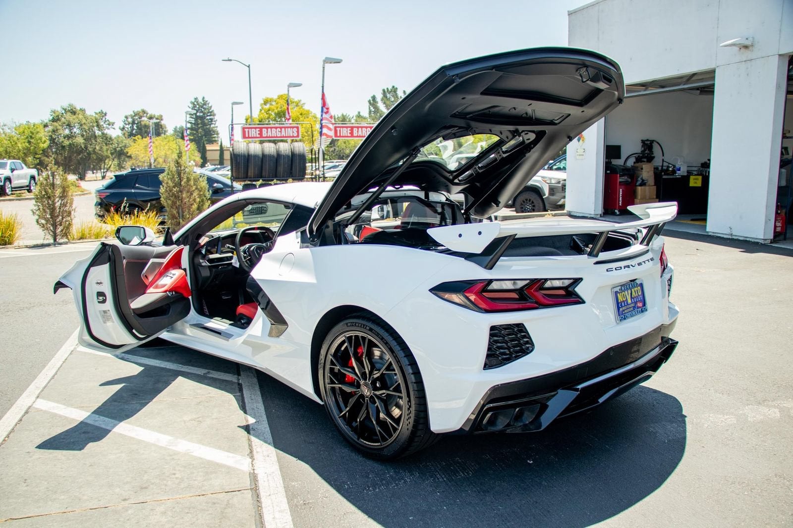 2027 Chevrolet Corvette Stingray 2LT