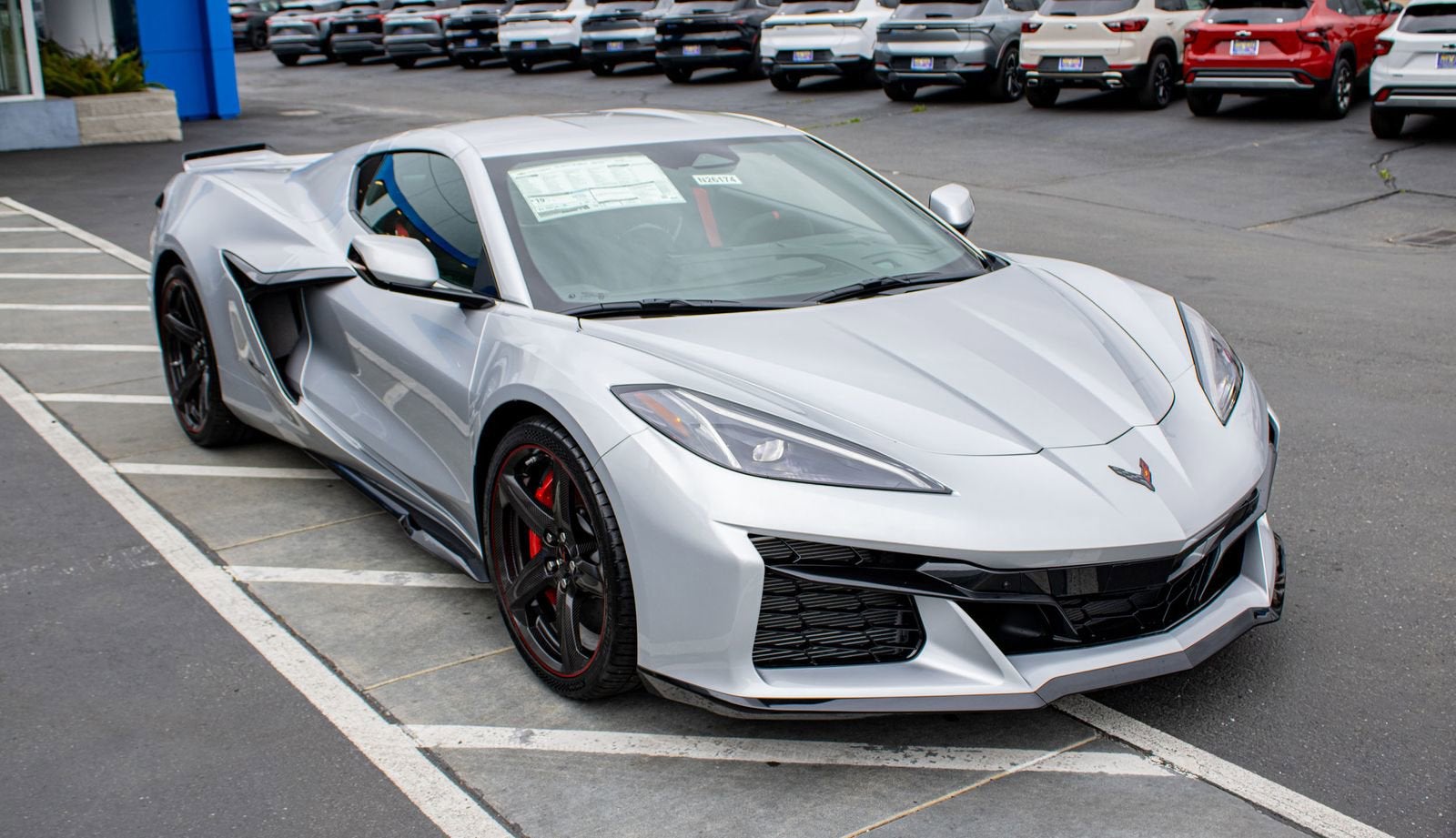 2026 Chevrolet Corvette E-Ray 2LZ