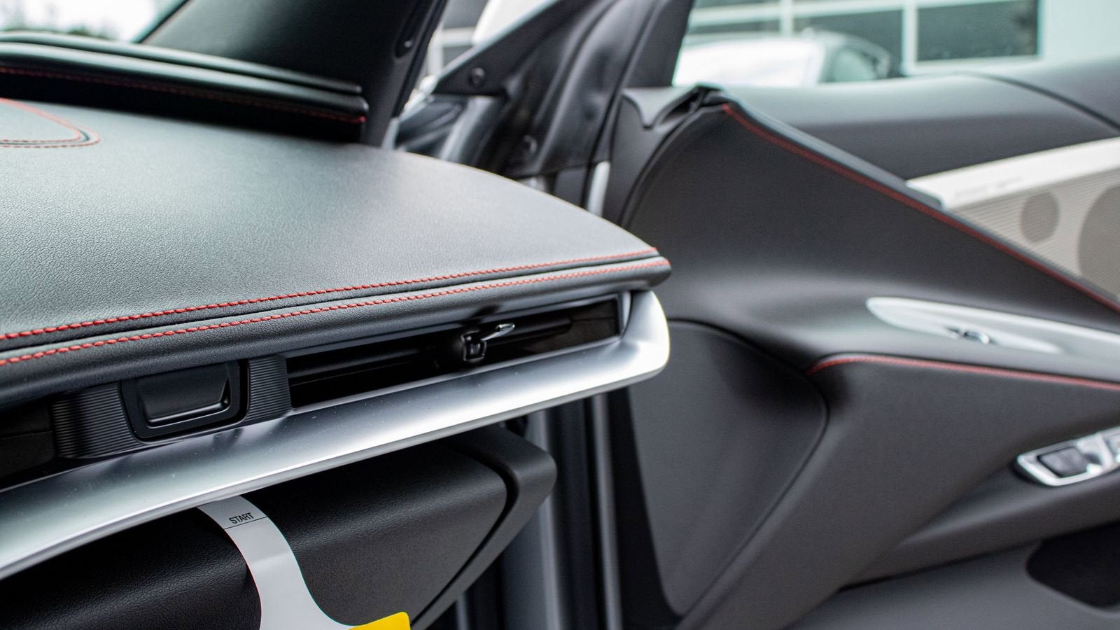 2026 Chevrolet Corvette E-Ray 2LZ