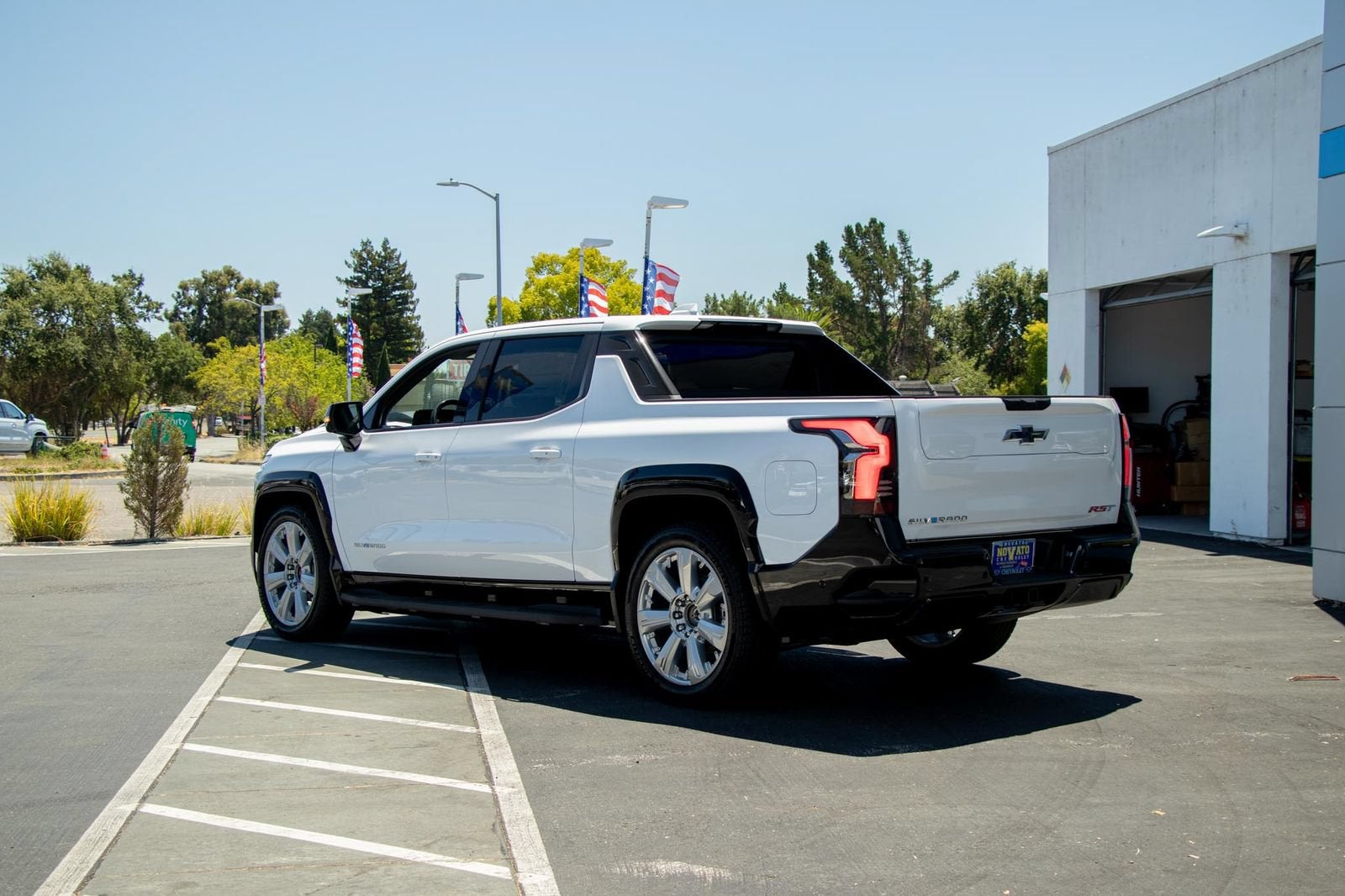 2026 Chevrolet Silverado EV RST Stars and Steel Edition - Max Range