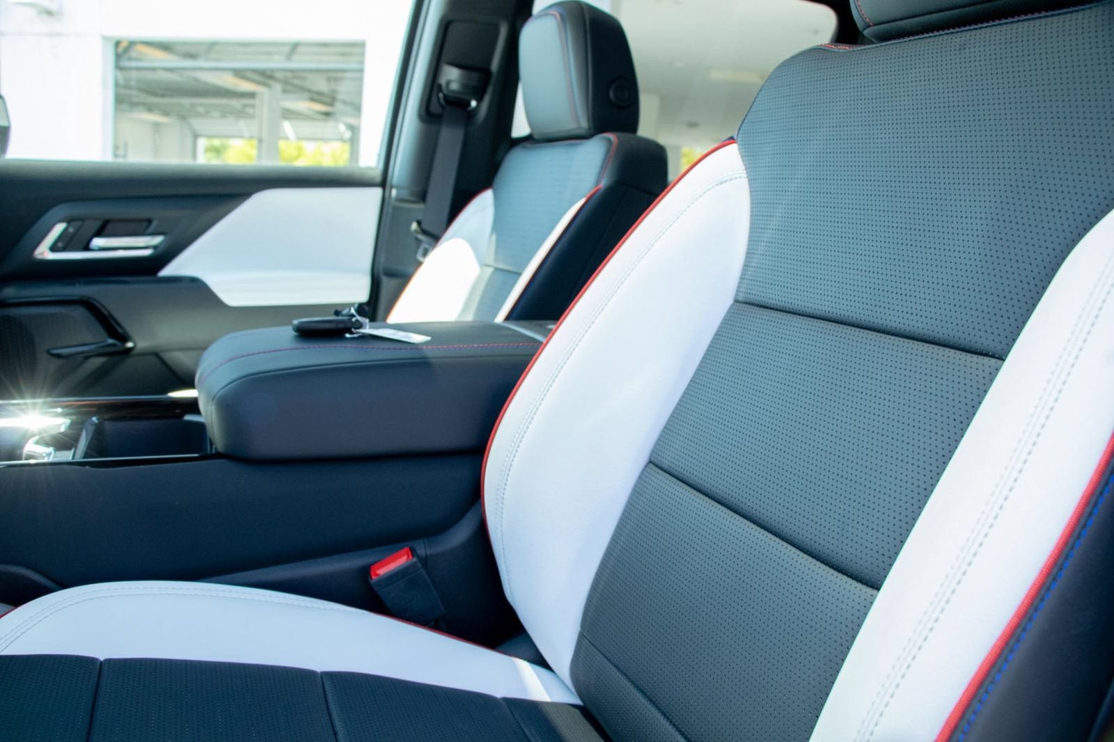 2026 Chevrolet Silverado EV RST Stars and Steel Edition - Max Range
