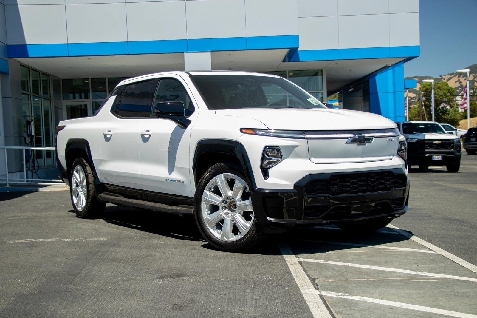 2026 Chevrolet Silverado EV RST Stars and Steel Edition - Max Range