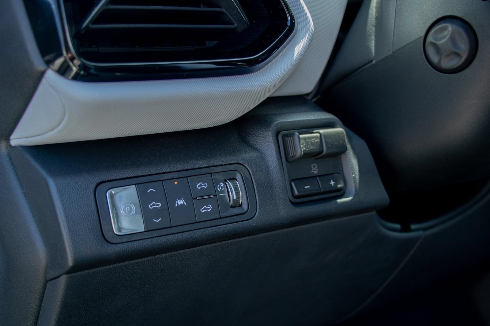 2026 Chevrolet Silverado EV RST Stars and Steel Edition - Max Range