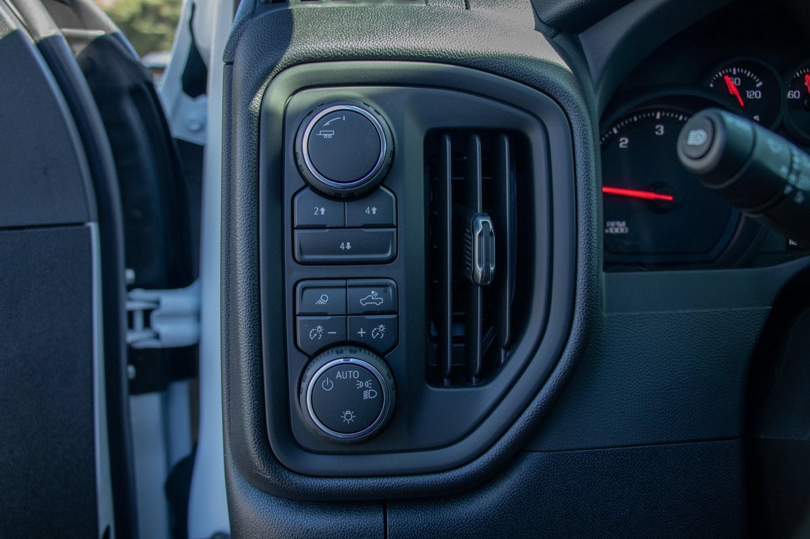 2026 Chevrolet Silverado 3500 HD WT DRW