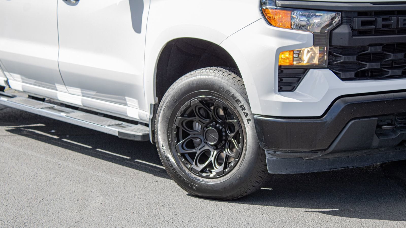 2023 Chevrolet Silverado 1500 WT