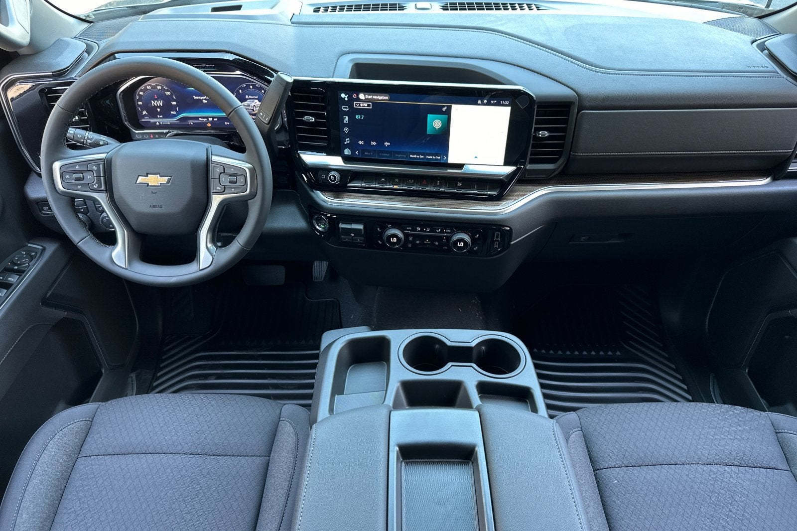 2025 Chevrolet Silverado 1500 LT (2FL)