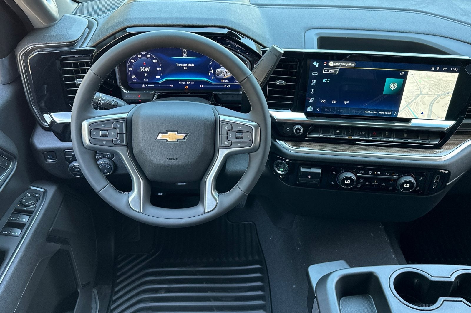 2025 Chevrolet Silverado 1500 LT (2FL)