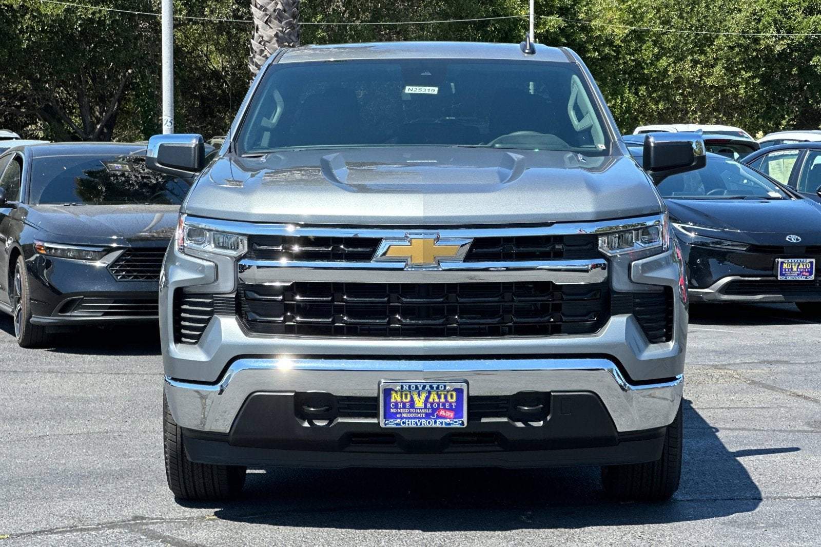 2025 Chevrolet Silverado 1500 LT (2FL)