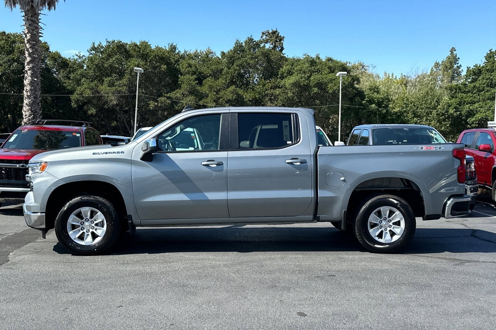 2025 Chevrolet Silverado 1500 LT