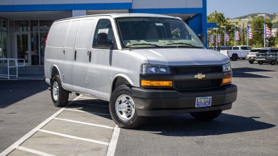 2026 Chevrolet Express Cargo WT