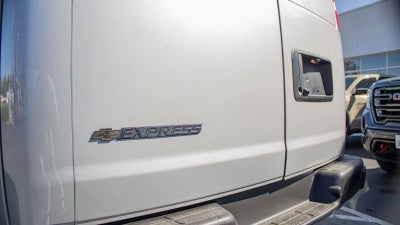 2026 Chevrolet Express Cargo WT