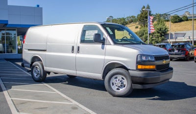 2026 Chevrolet Express Cargo WT