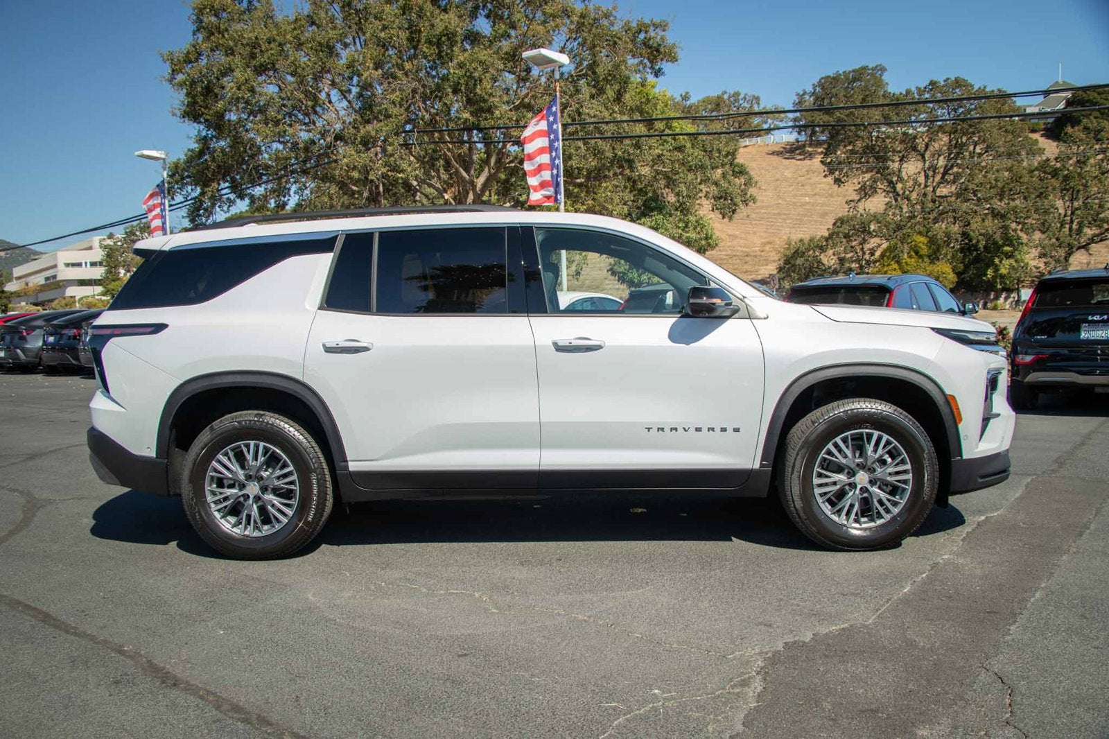 2027 Chevrolet Traverse LT
