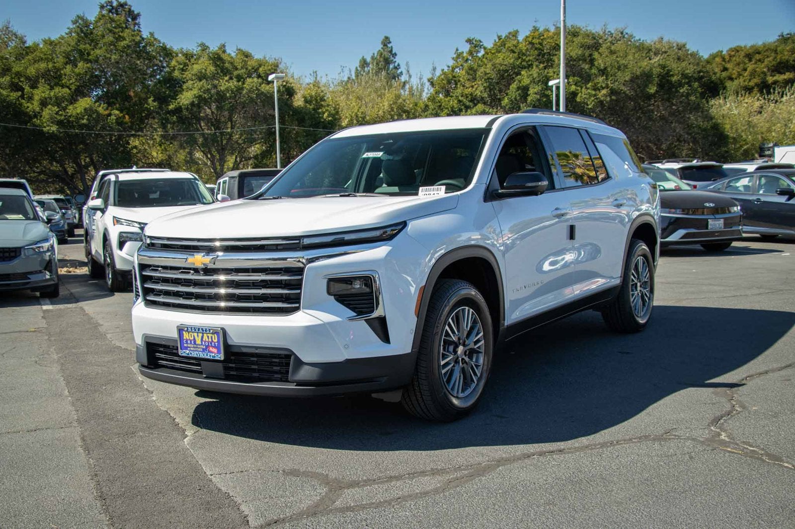 2027 Chevrolet Traverse LT
